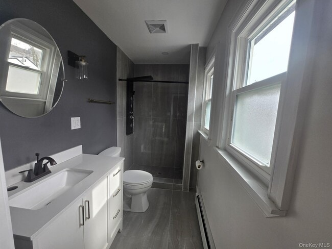 Building Photo - 712 Barnes Ave