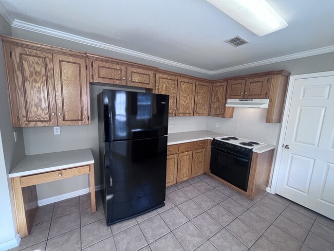 Building Photo - 54 W Plaza Blvd