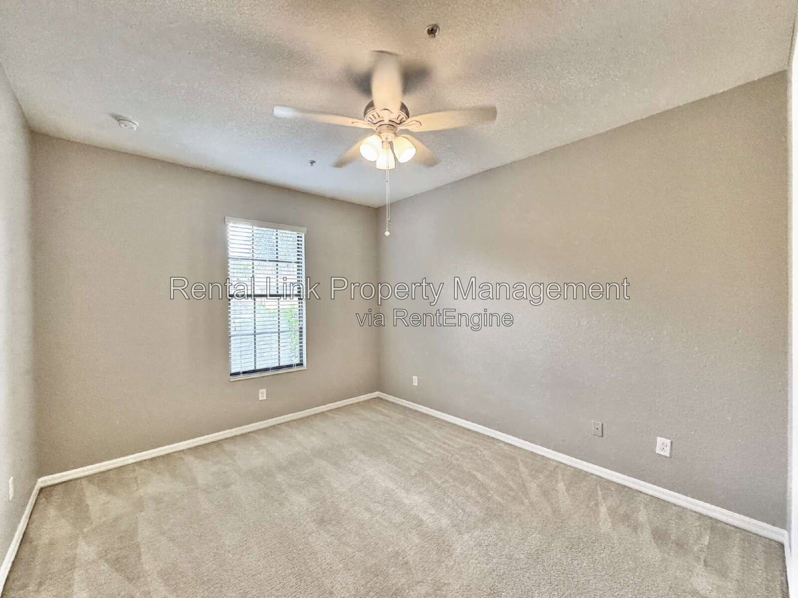 Building Photo - 11880 Adoncia Way