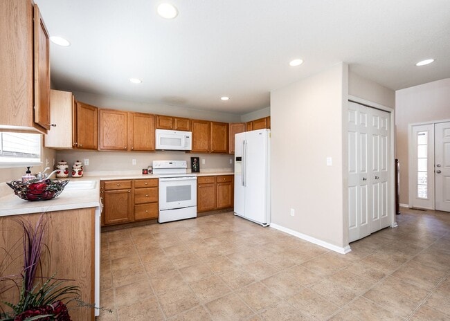 Building Photo - Charming 3 Bed, 2.5 bath in Northgate in D20
