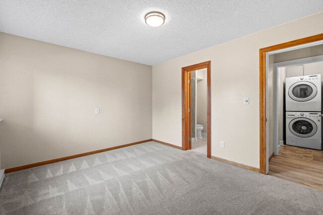 Building Photo - 3452 Ryan Gulch Rd