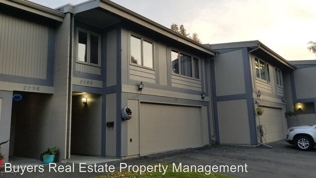 Building Photo - 3 br, 2.5 bath House - 2086 Crataegus Street