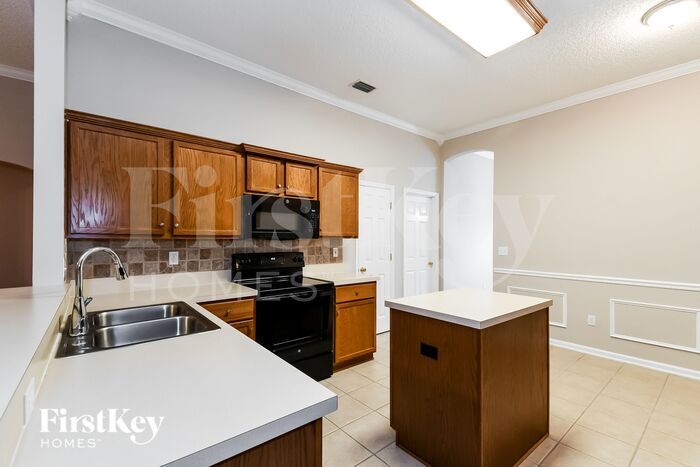 Building Photo - 2439 Watermill Dr