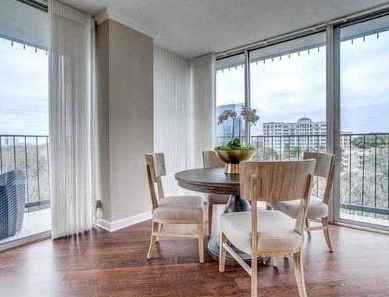 Building Photo - 3310 Fairmount-1831