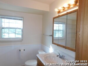 Building Photo - 7322 Oak Manor Dr