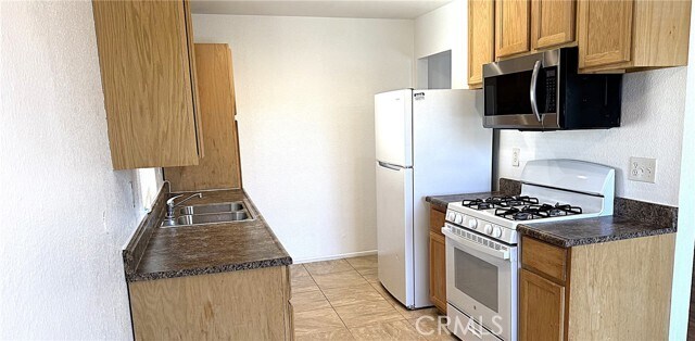 Building Photo - 30 E Blueridge Ave