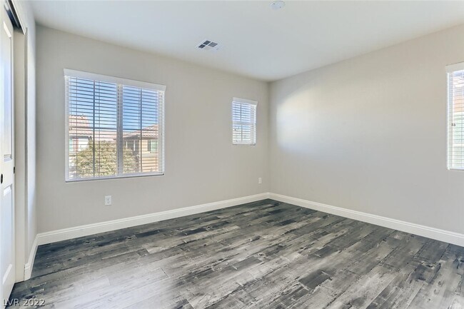 Building Photo - 9601 Abbey Pond Ave