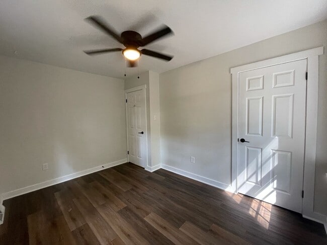 Building Photo - 115 Big Meadows Terrace