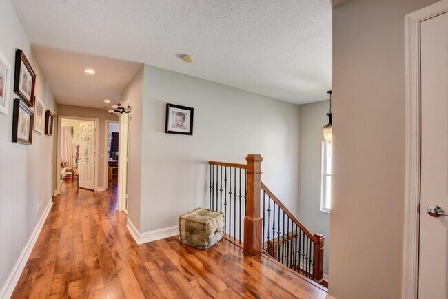 Building Photo - 8915 Morgan Landing Way