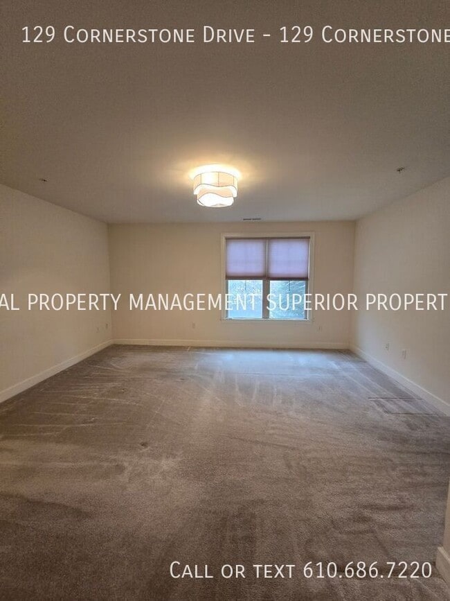 Building Photo - 129 Cornerstone Dr