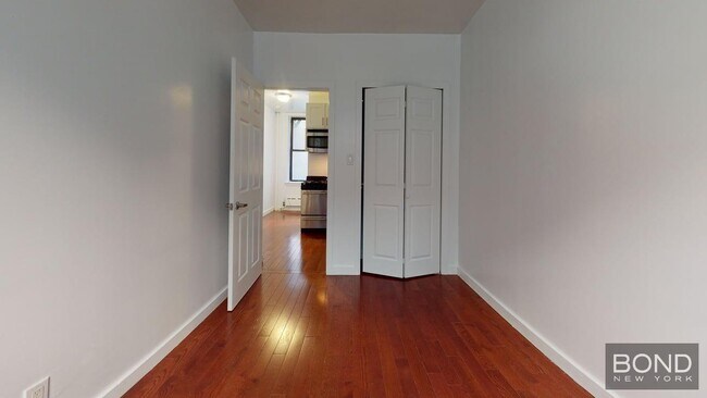Building Photo - 787 9th Ave