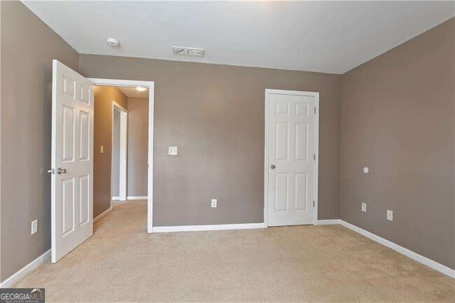 Building Photo - 177 Hollinger Way