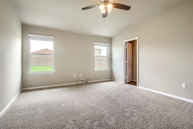 Building Photo - 102 Sulphur River Lp