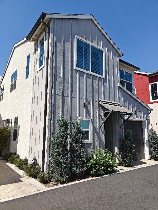 Building Photo - 1 Nuvo Parkside