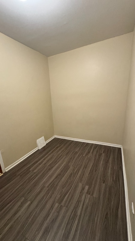 Building Photo - 1818 N Kedvale Ave