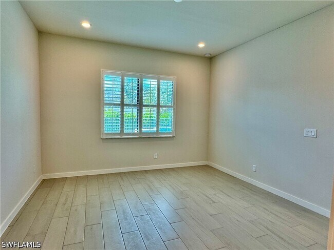 Building Photo - 14716 Kingfisher Lp