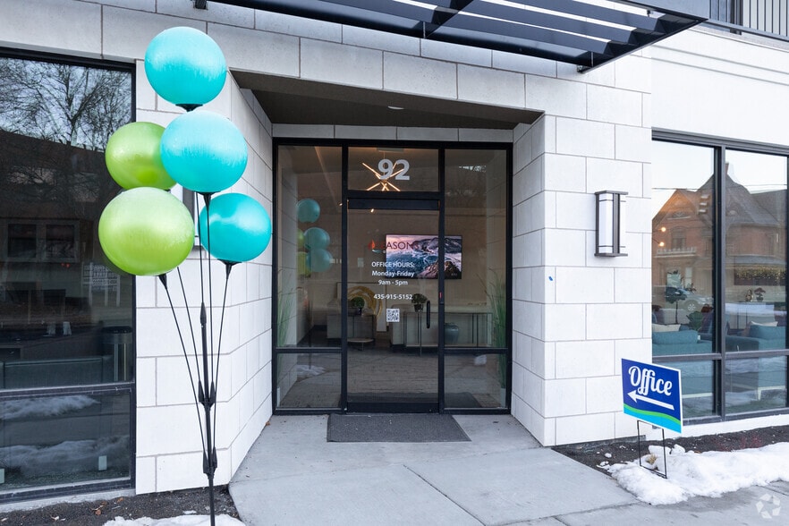 Main Entrance - Mill Creek