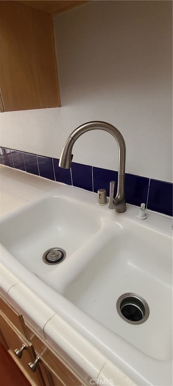 Building Photo - 828 5th St