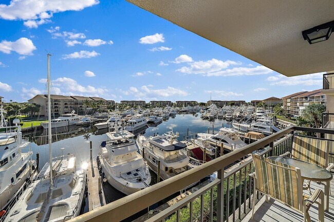 Building Photo - 2601 Marina Isle Way