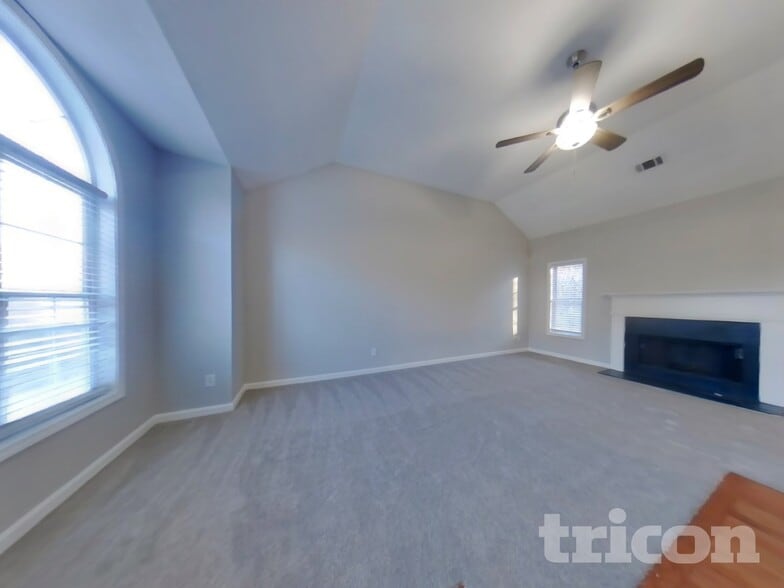 Building Photo - 114 Windsor Cir