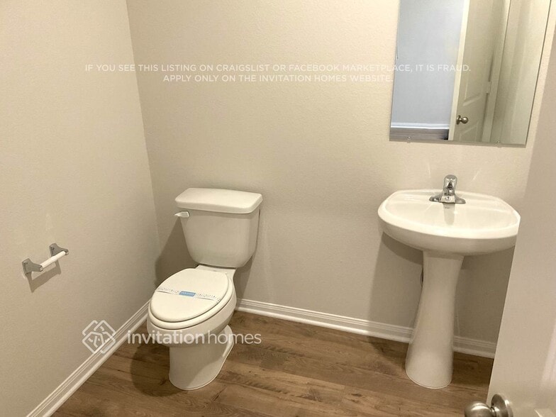 Building Photo - 8214 Sunberry Shadow Dr