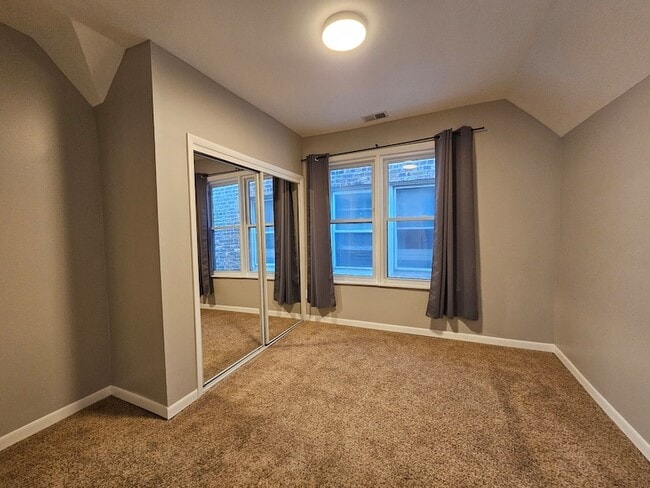 Building Photo - 2623 N Emmett St