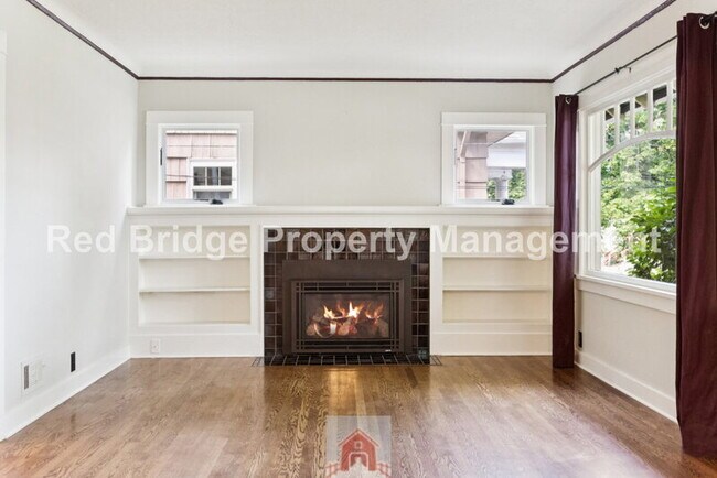 Building Photo - 4413 NE 26th Ave