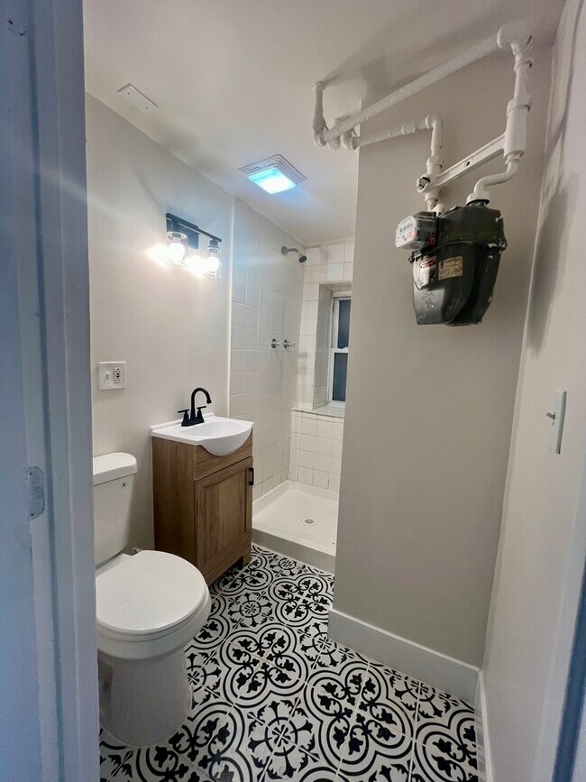 Building Photo - 2512 S Trumbull Ave