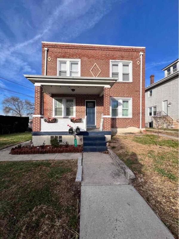 Primary Photo - 311 Jefferson St