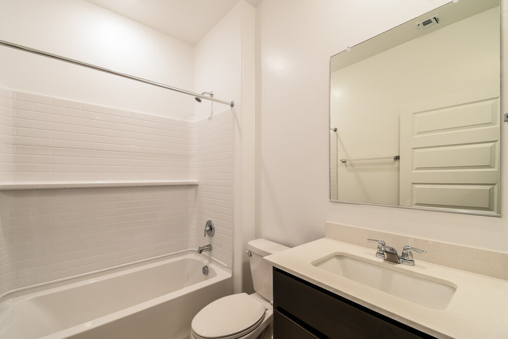 Building Photo - 10336 W Harper St