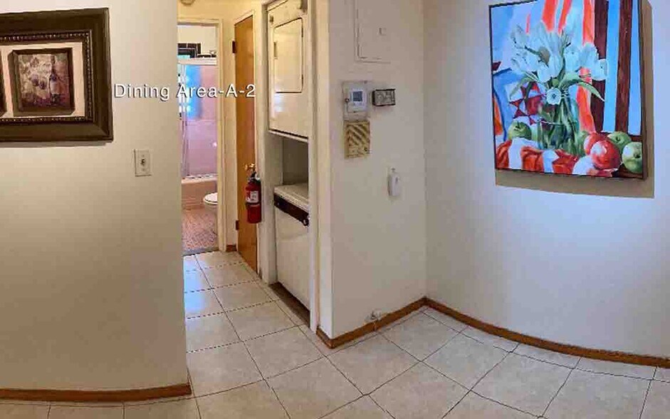 Building Photo - 25616 Hillside Ave