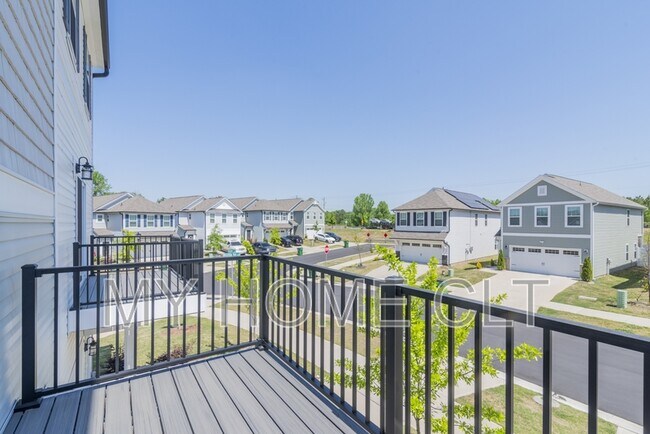 Building Photo - 15010 Scoter St