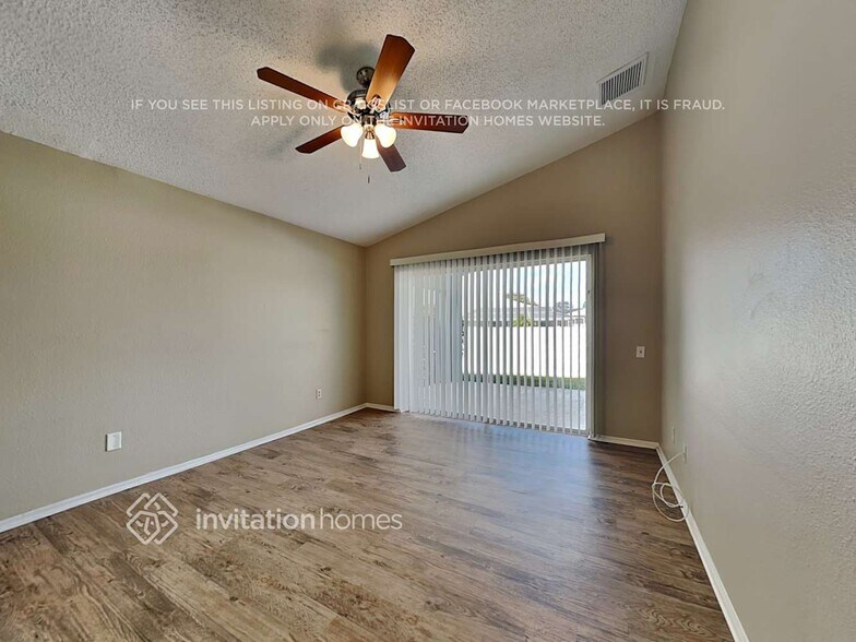 Building Photo - 727 Bryson Loop