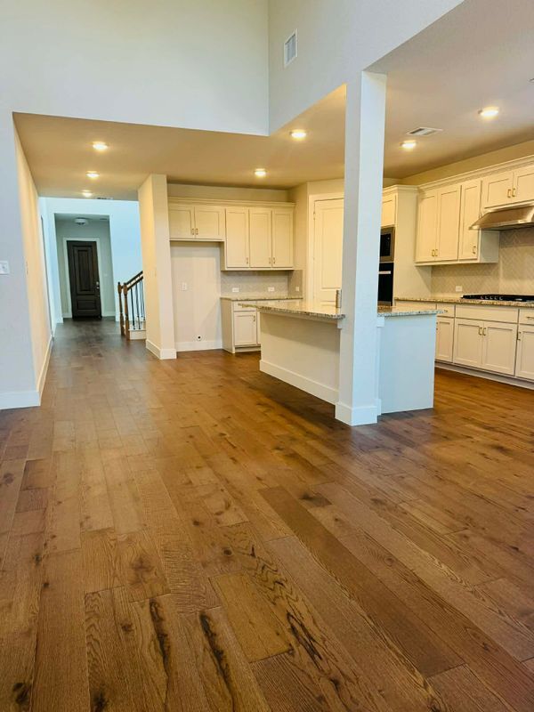 Building Photo - 6506 Vivian Ln