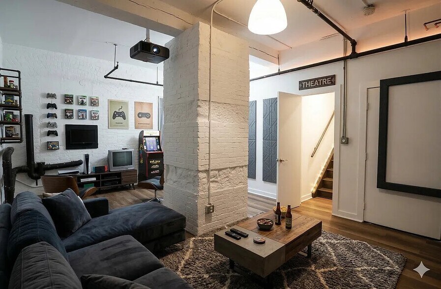 Building Photo - 885 Park Ave