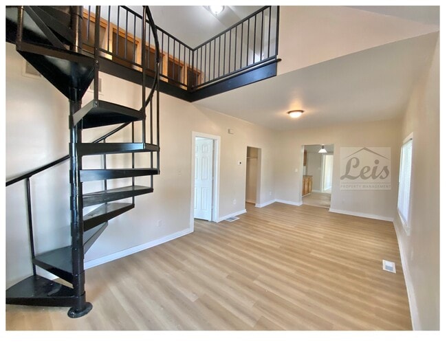 Building Photo - 900 Boal Ave