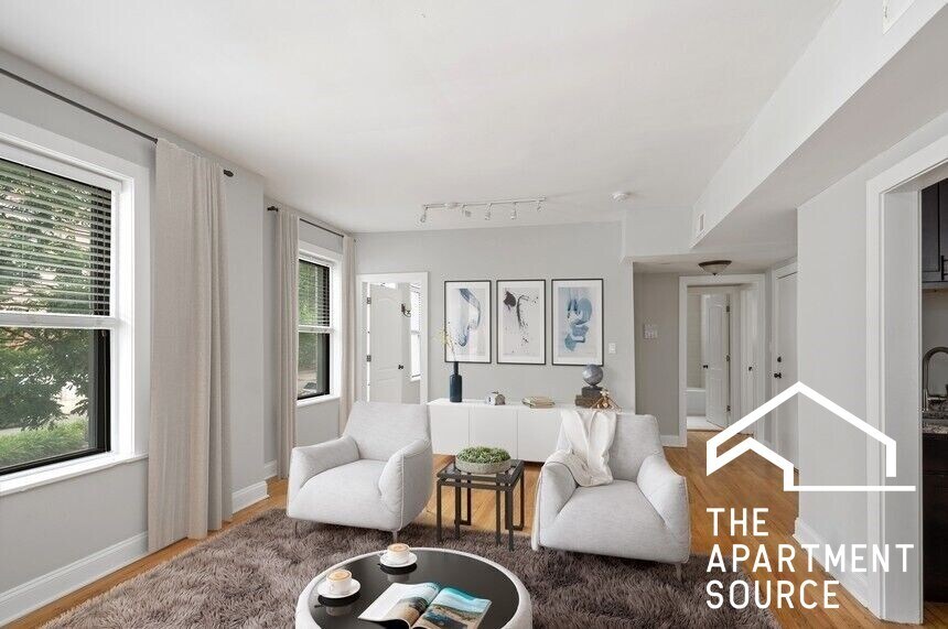 Building Photo - 4038 N Ashland Ave