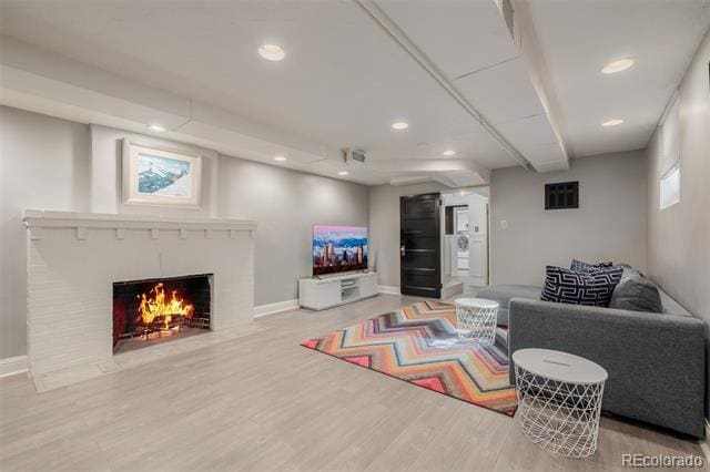 Building Photo - 353 Bellaire St