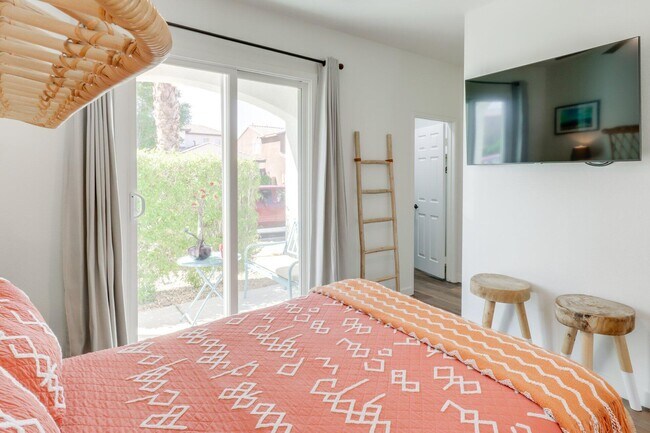 Building Photo - 84644 Pavone Way