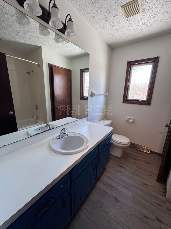 Building Photo - 7514 Peachmont Ave NW