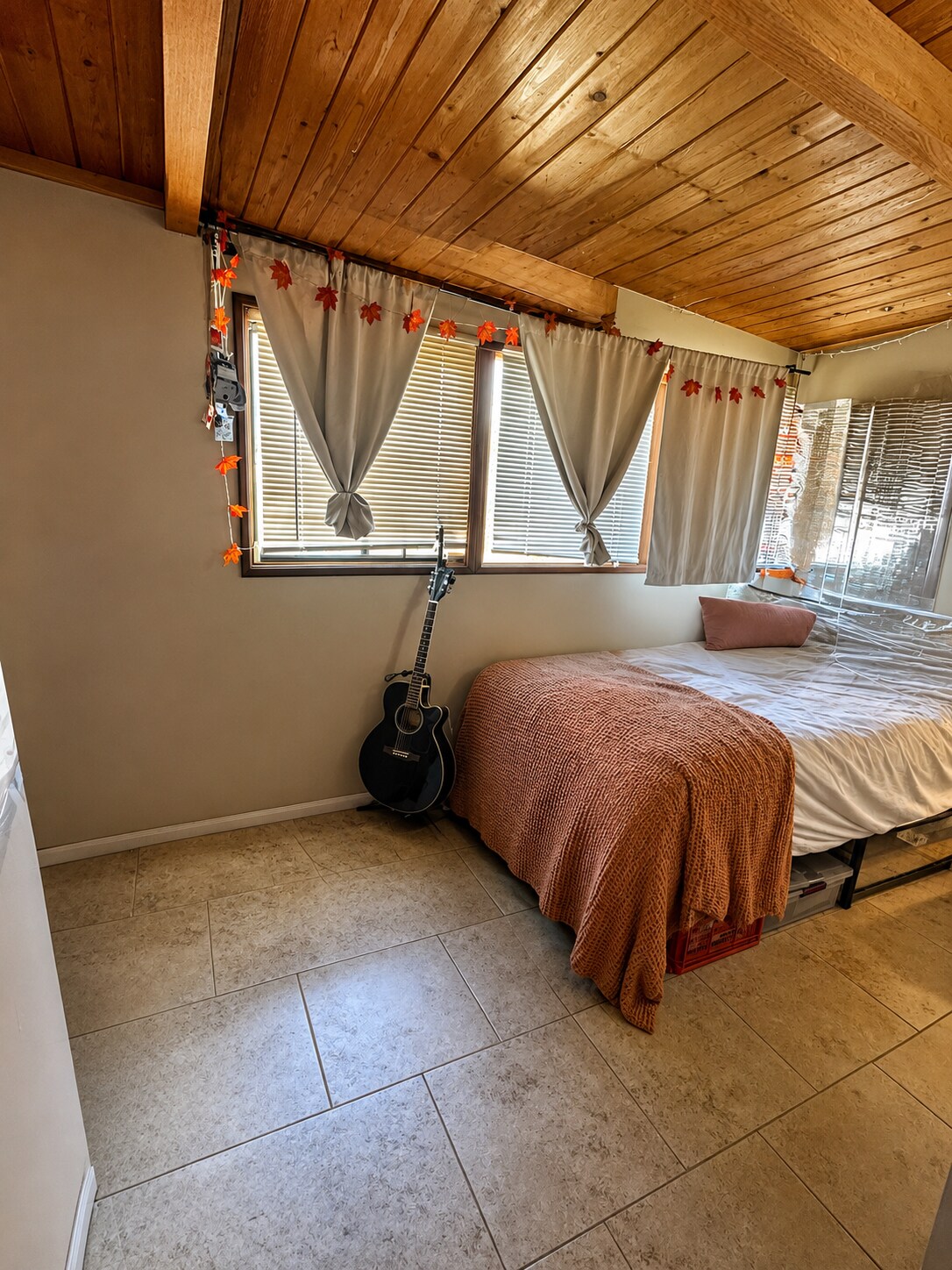 Building Photo - 5027 Campanile Dr