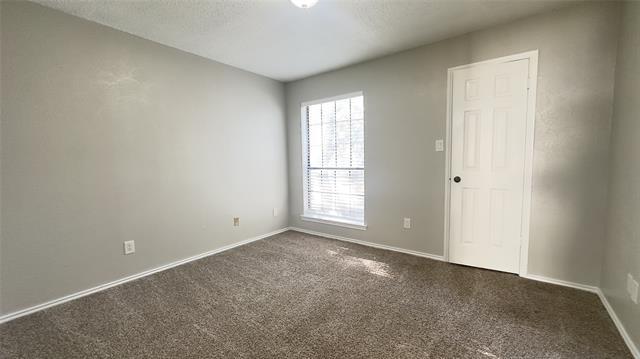 Building Photo - 9601 Forest Ln
