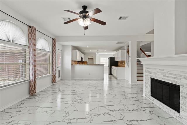 Building Photo - 4817 Carolwood Dr