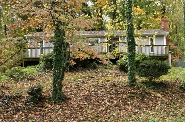 Building Photo - 1236 Fenimore St