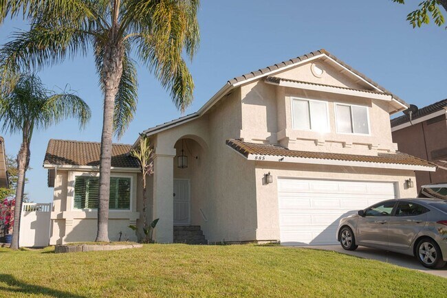 Building Photo - Gorgeous 3 Bedroom 3 Bathroom Corona Home ...