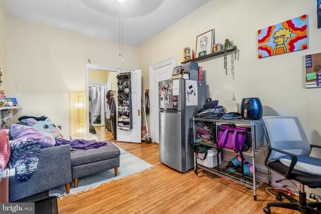 Building Photo - 711 Corinthian Ave