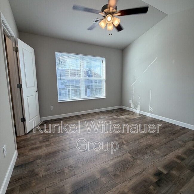 Building Photo - 8401 Allied Wy