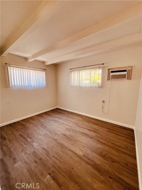 Building Photo - 635 Palm Dr