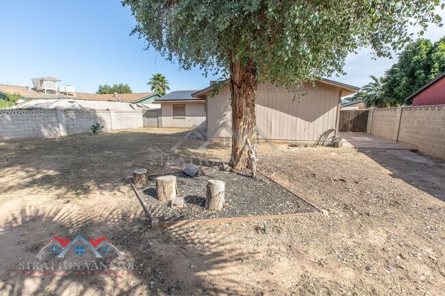 Building Photo - 1314 S 78th St