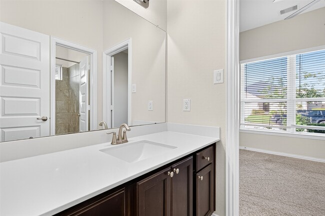 Building Photo - 40519 Goldeneye Pl